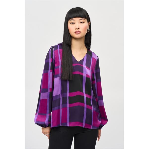 Blouse satinée à carreaux