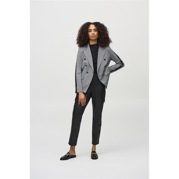 Pantalon ajusté en cuir vegan