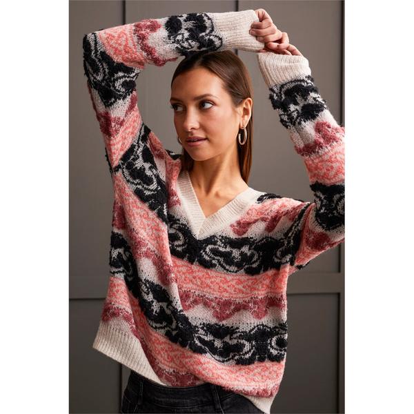 Chandail en tricot pelucheux