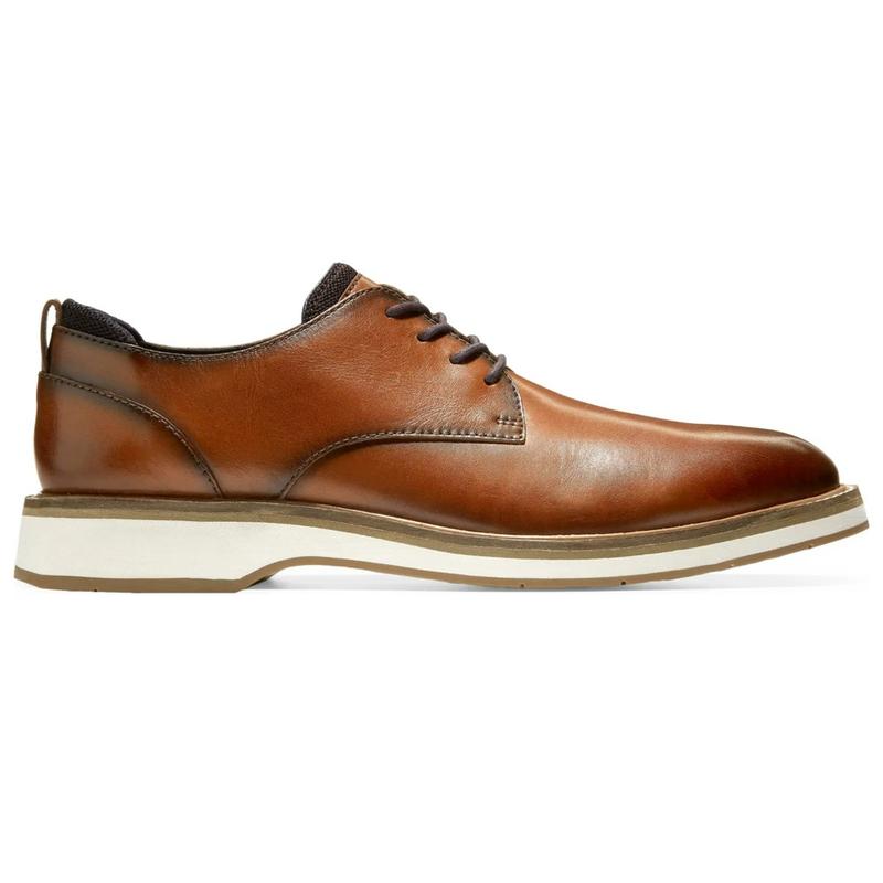 Plain toe derby deals