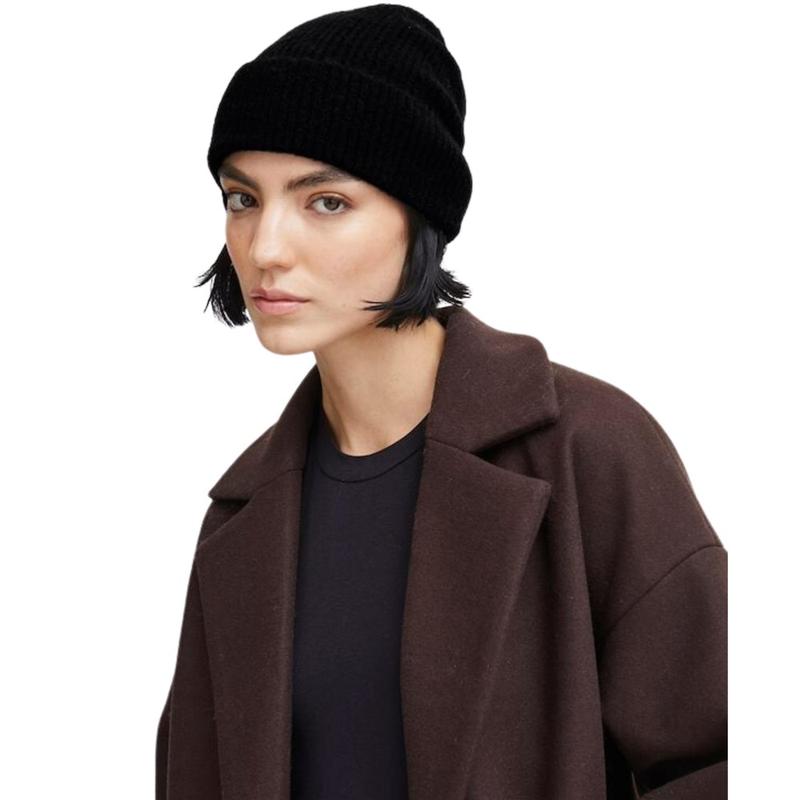 CFIERCE] Angel Wings Small Point Knit Hat | BYORI