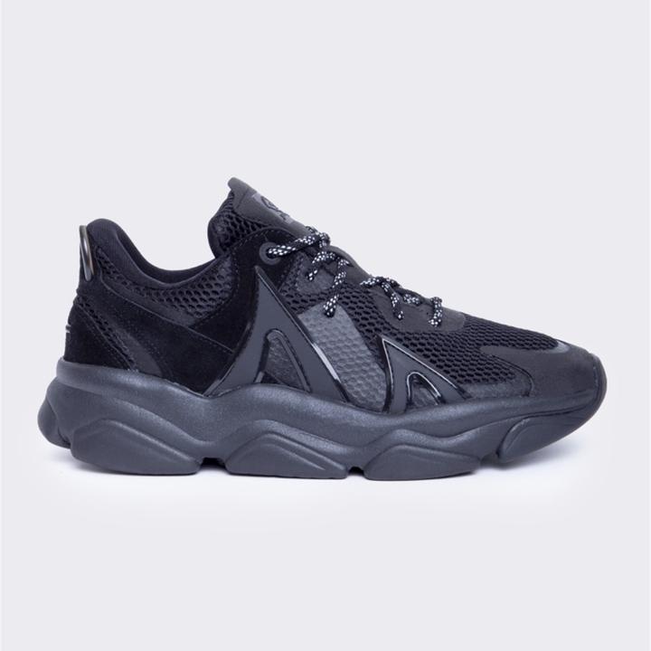 Nike chunky sneaker best sale