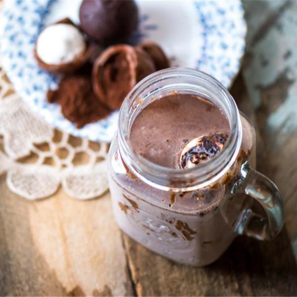 Chocolat chaud vegan épicé aux guimauves - Recette par Immersion Végétale