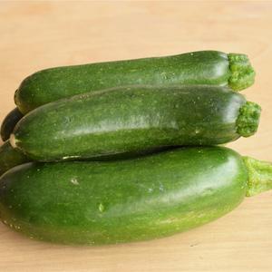 Courgettes Zucchini Bio