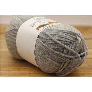 220 Superwash Merino