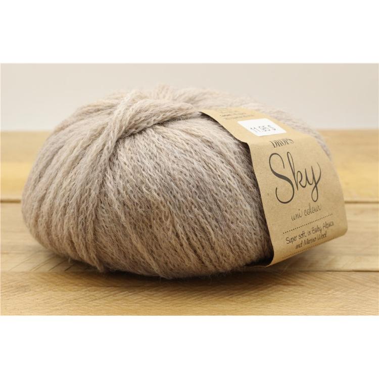 Drops Yarns - Sky 74% alpaca, 18% polyamid, 8% wool Beige