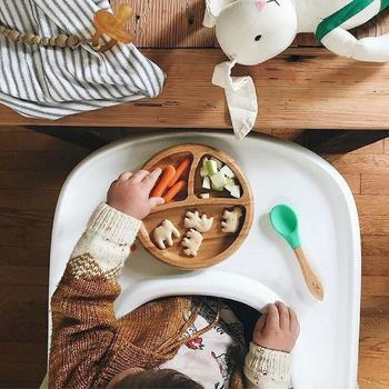 Assiette ventouse Ronde en Silicone pour bébé - Boutique de la Cuisine