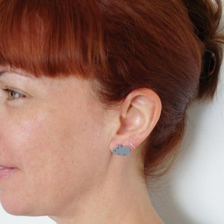 Boucles D'oreilles Strass Et émail - Modèle Fantaisie Brillant, Neuf Sans Emballage