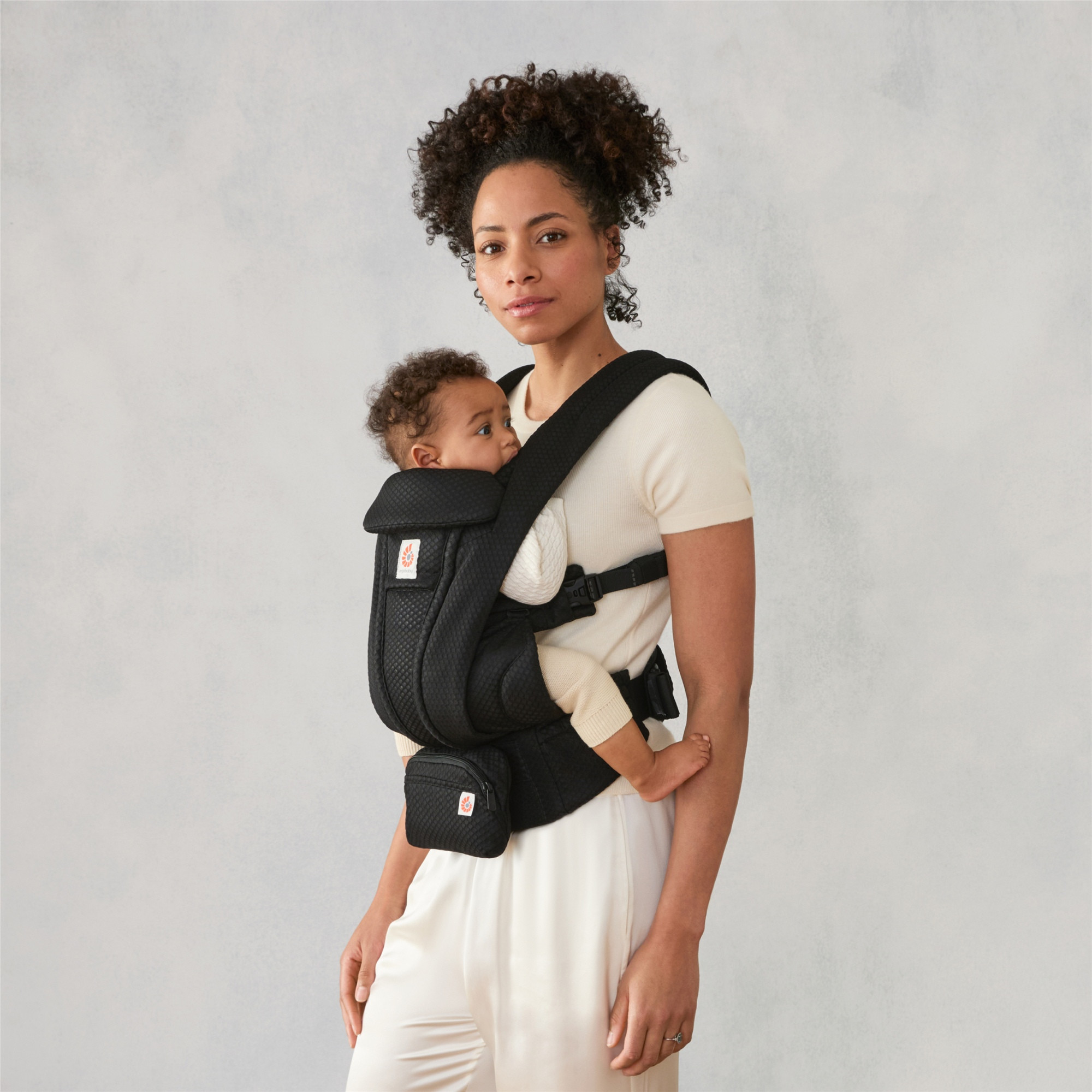 Ergobaby Omni Deluxe Mesh Carrier Onyx Black | Minis Humains