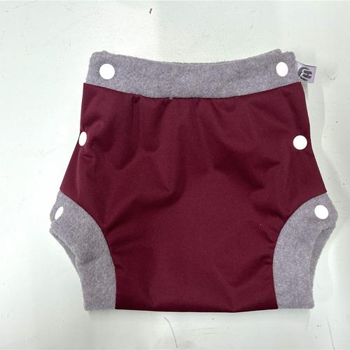 PUL and fleece diaper cover with snaps M Bourgogne Minis Humains
