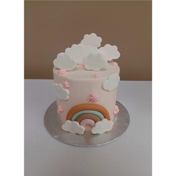 Gâteau arc-en-ciel pour un anniversaire de fille ou de garçon
