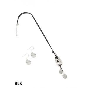 Collier/boucles/d'oreilles