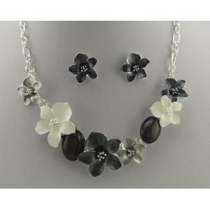Collier/Boucle d'oreille