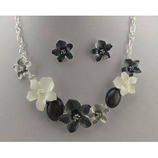 Collier/Boucle d'oreille