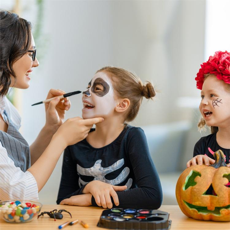 Halloween: 3 recettes de maquillages faits maison, naturels et zéro déchet  ! - BEP Environnement