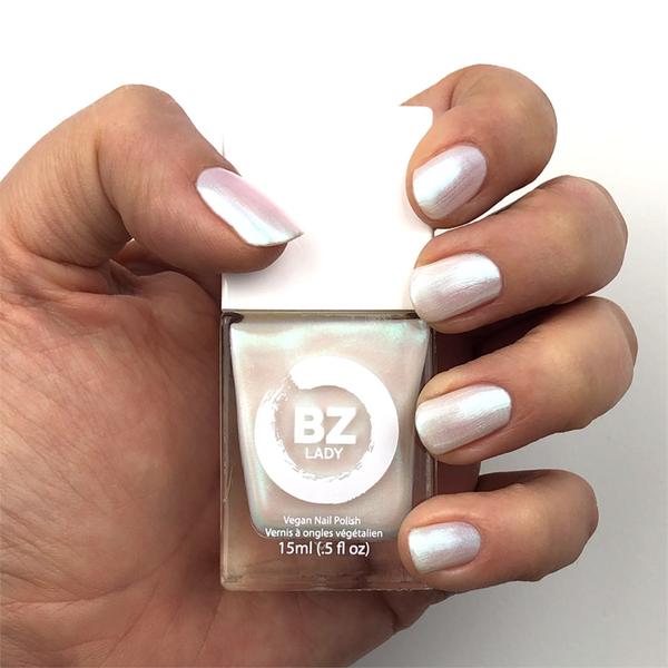 BZ Lady - Vernis à ongles végétalien Montreal